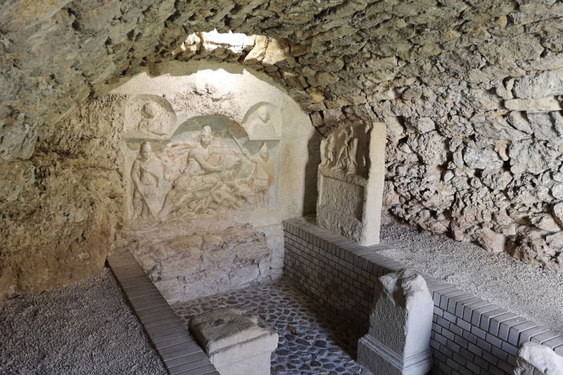 Mithras-szentély